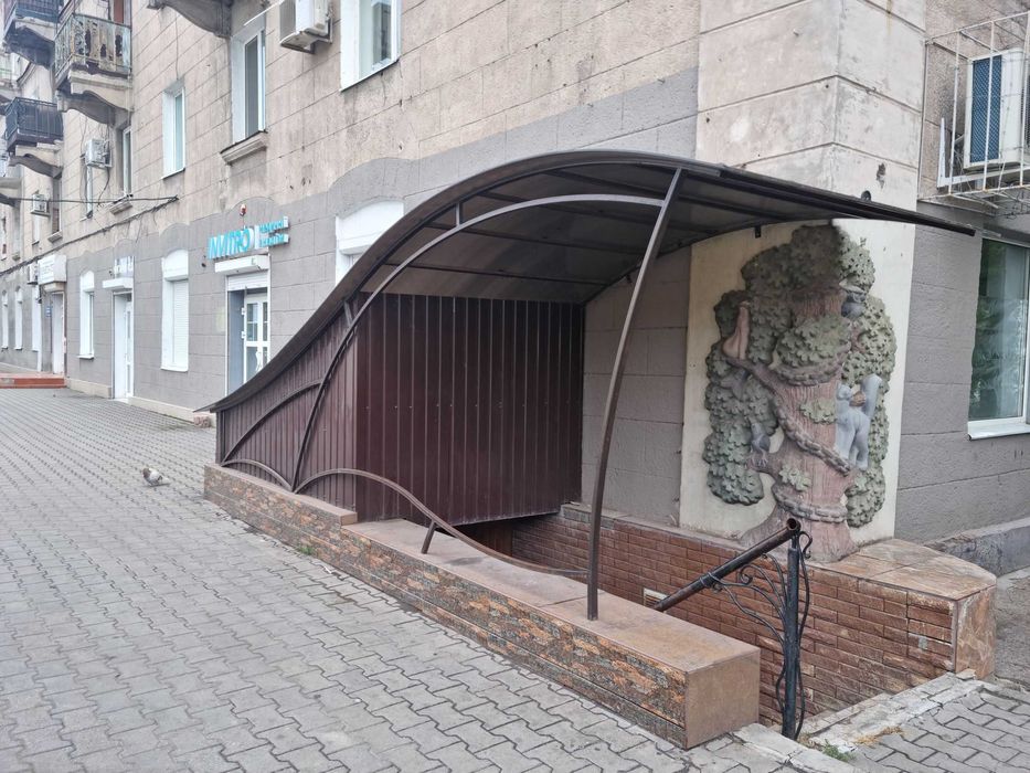 Продаж приміщення пр.Металургів