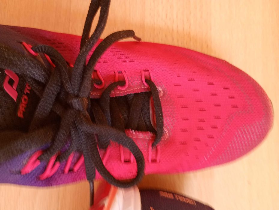 Buty sportowe  40