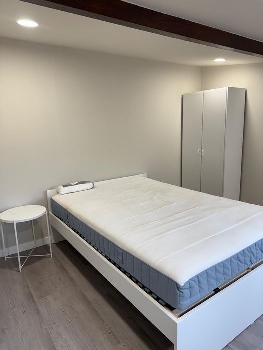 Aluguer de 2 quartos para solteiros em algueirao -Mem Martins