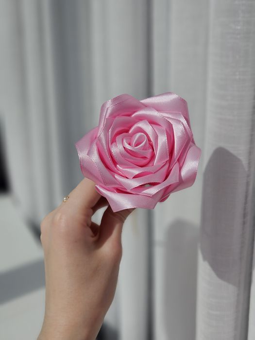 Троянди з атласної стрічки / Букет ручної роботи / Подарунок