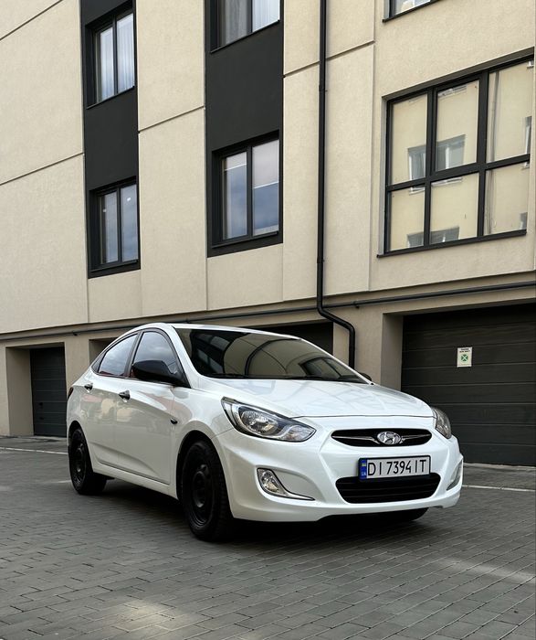 Hyundai Accent 2014