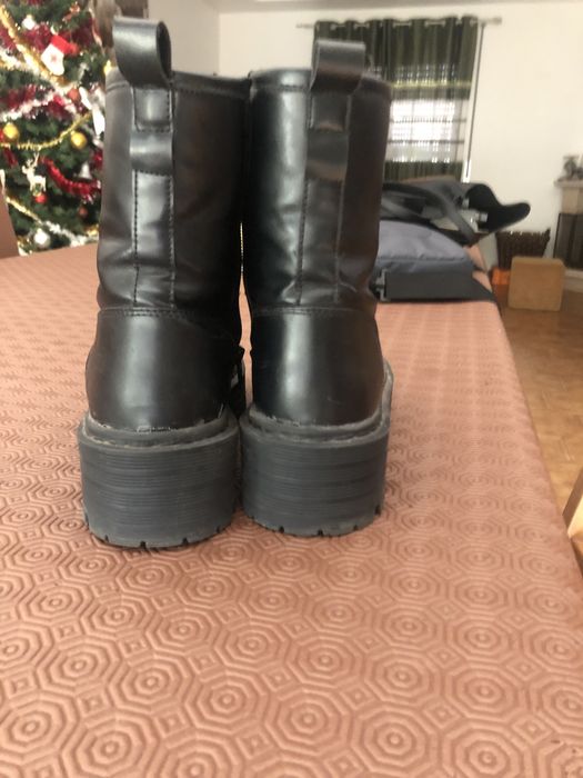 botas pretas de pele425560977473556486