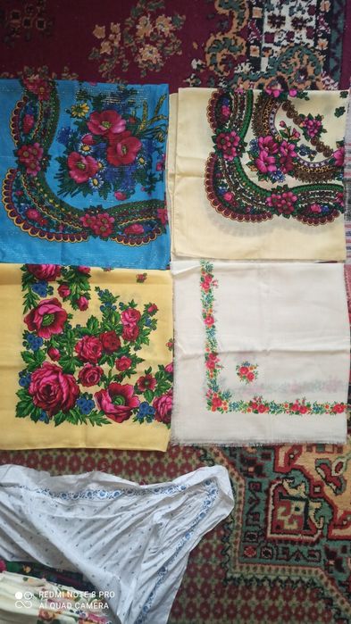Платок-Оригинальный,Павло-пасадские платки-новие пишите предлагайте