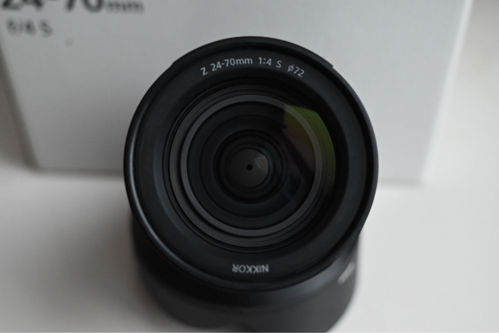 Nikkor 24-70 f4 S