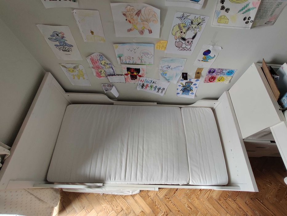 Cama Extensível Infantil IKEA SUNDVIK com Colchão IKEA ÖMSINT