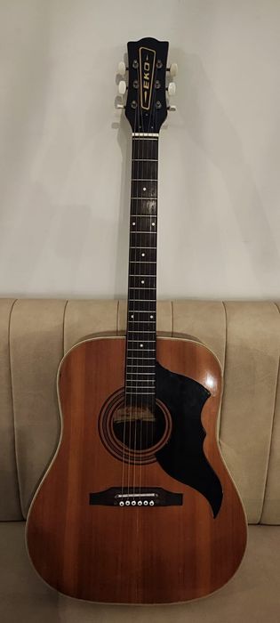 Guitarra EKO Ranger VI