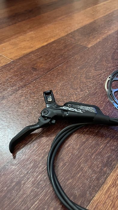 Travões SRAM Code rs