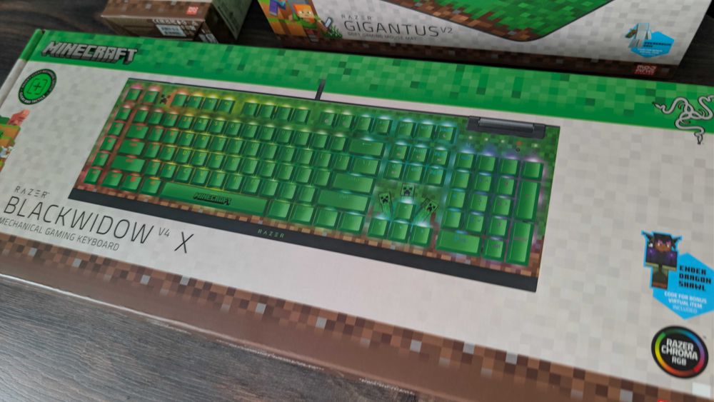 Razer Minecraft Gaming Bundle Набір Клавіатура Миша Навушники Килимок Ексклюзив Новий