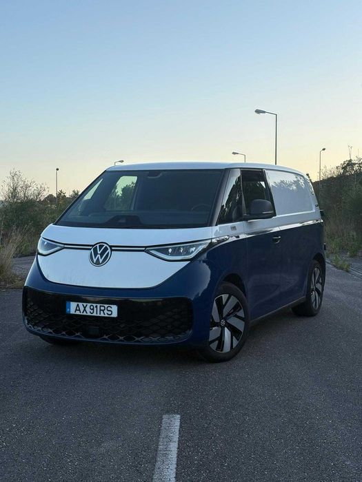 ID. Buzz Cargo First Edition(04/20) - Azul/Branco