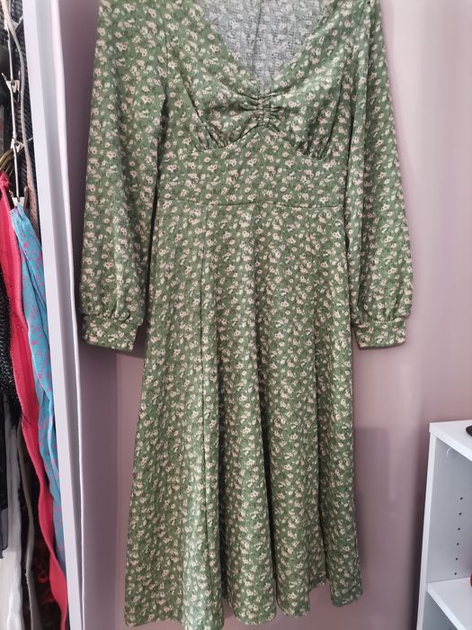 Sukienka Reserved r. S