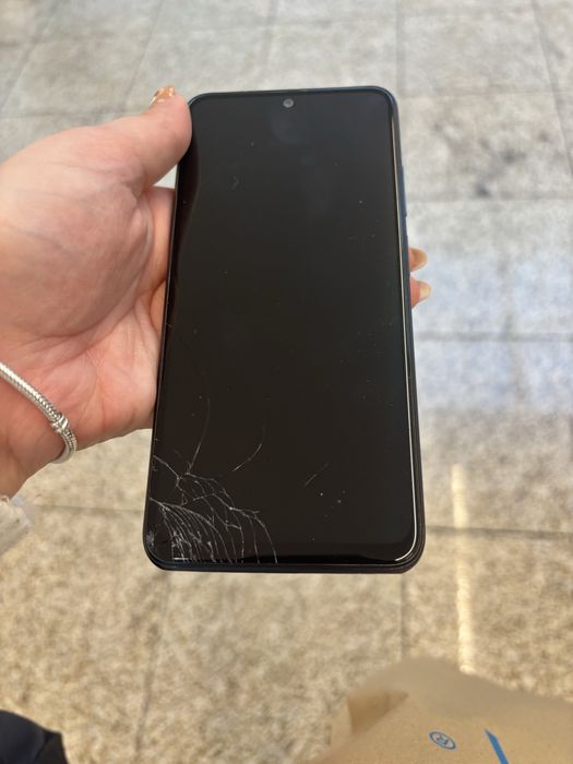 Pocco m5s usado como na imagem