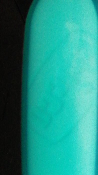 Conjunto da Chicco composto por taça com ventosa e colher em silicone.
