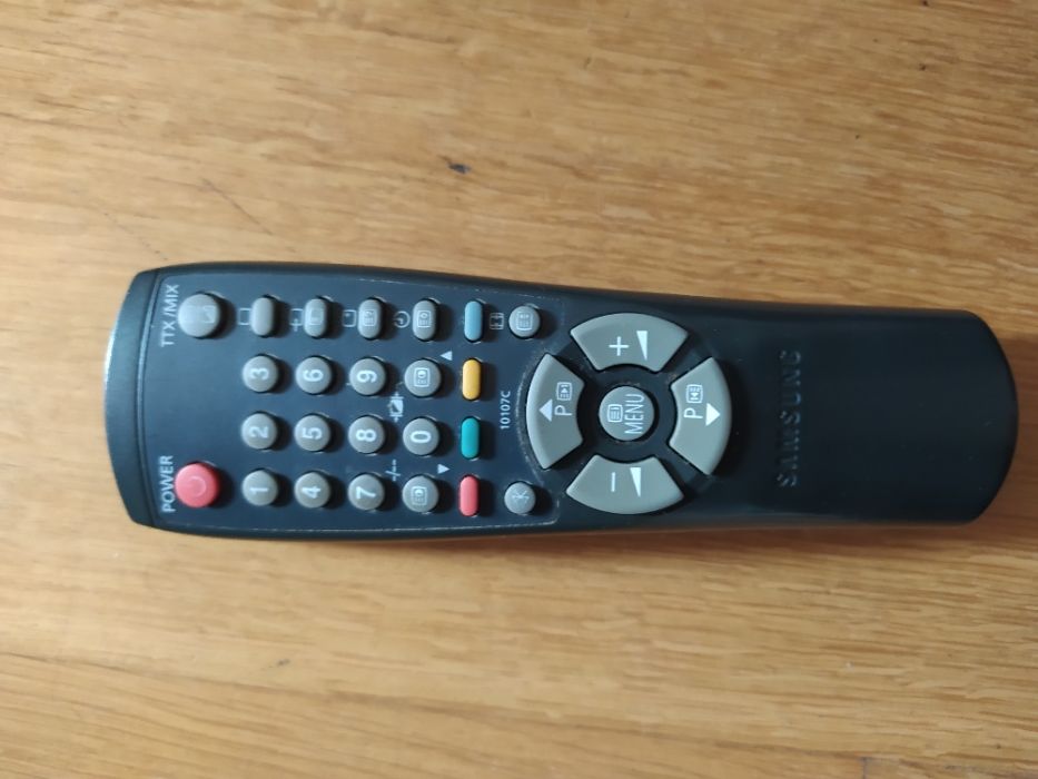 Samsung TV Remote Control - Model 10106A64585032542467120