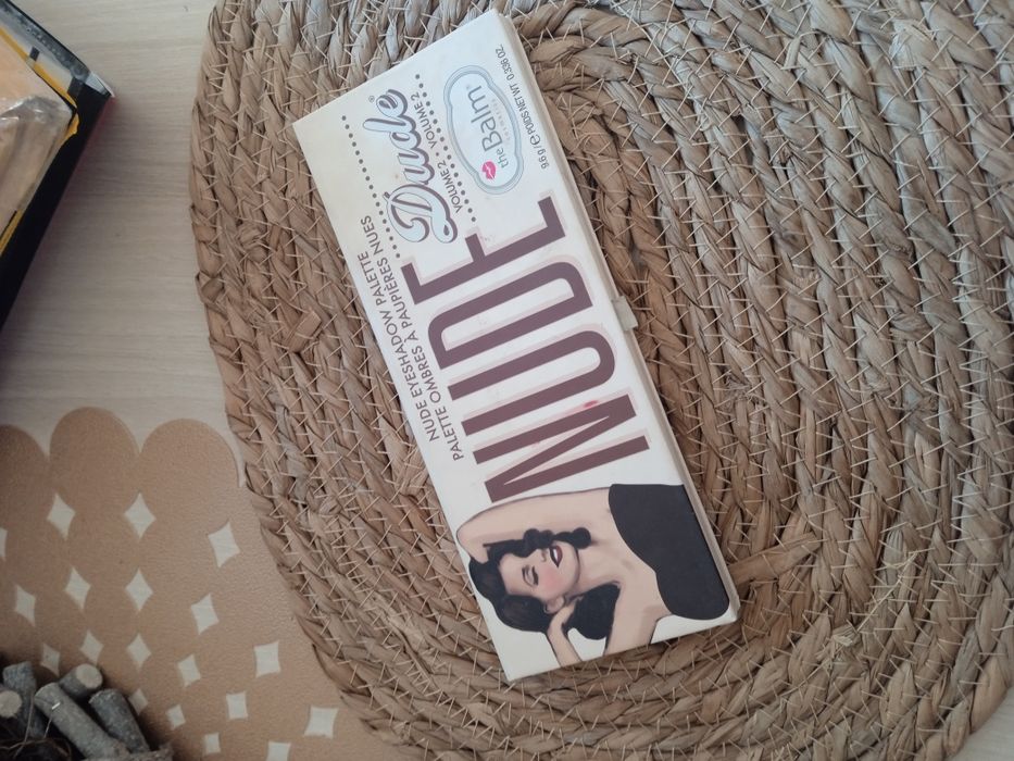 Paleta cieni The Balm Nude Dude