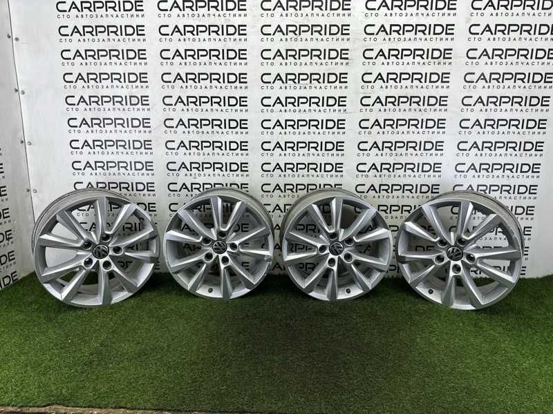 Комплект дисков 5x130 R18 8Jx18H2 ET53 Volkswagen Touareg NF 3.6 CGRA 2013