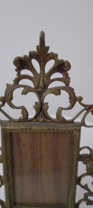 Molduras em Bronze antigas