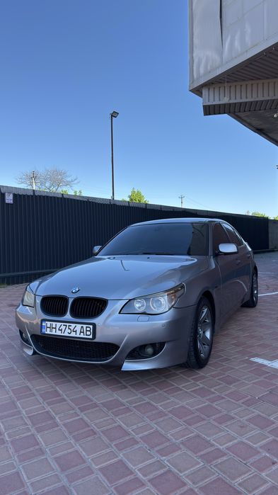 BMW E60 в доброму стані