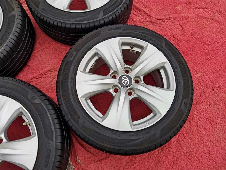 ALUFELGI 16' TOYOTA Corolla AURIS Avensis - ET45 - 5x114,3 - igła