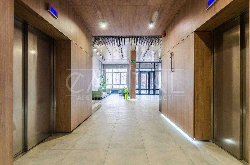 Пентхаус в центрі Києва з видом на мегаполіс/ ЖК Солом'янський 20-В