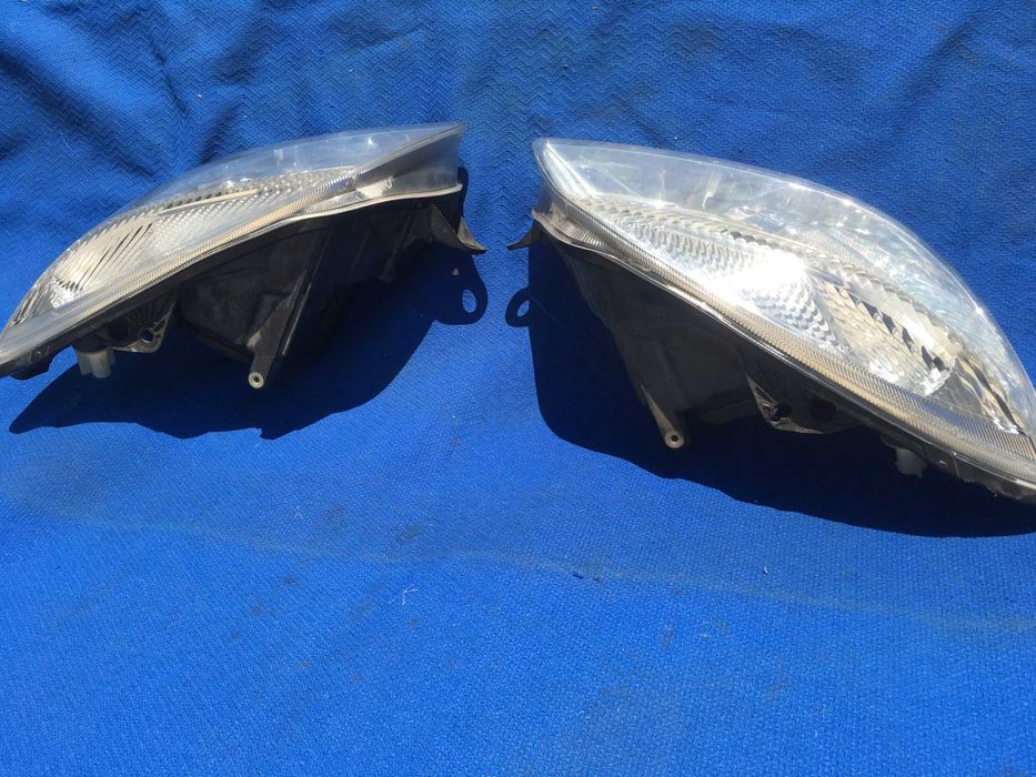 Lampy Škoda Fabia II 07-10 BI-HALOGEN HELLA