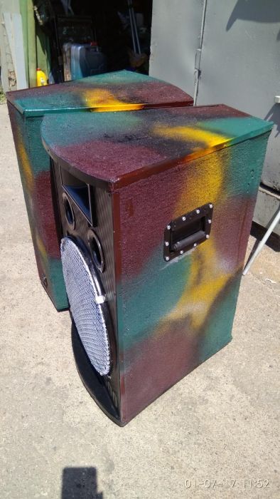 Эстрадные колонки.