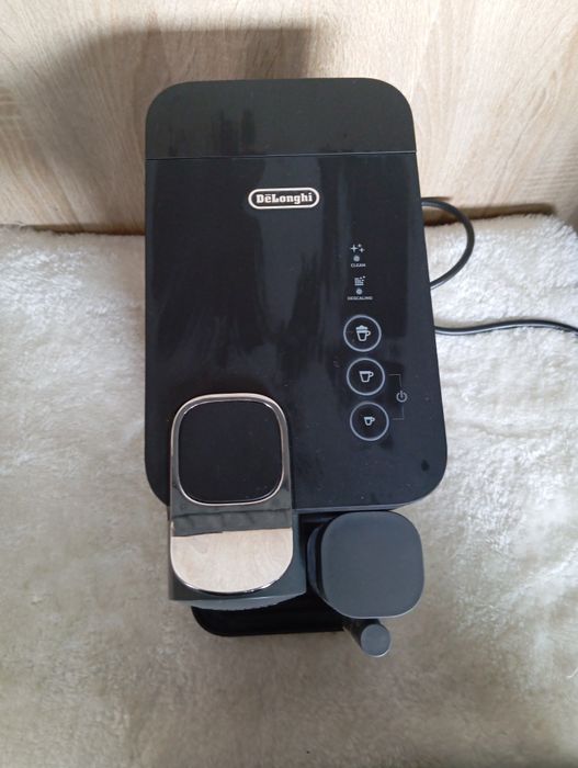 Ekspres kapsułkowy De'Longhi Nespresso Lattissima One EN510.B