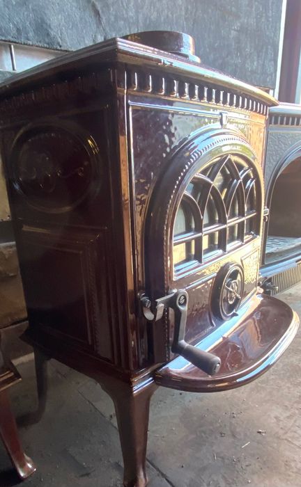 & Jotul 3 . Jotul 3