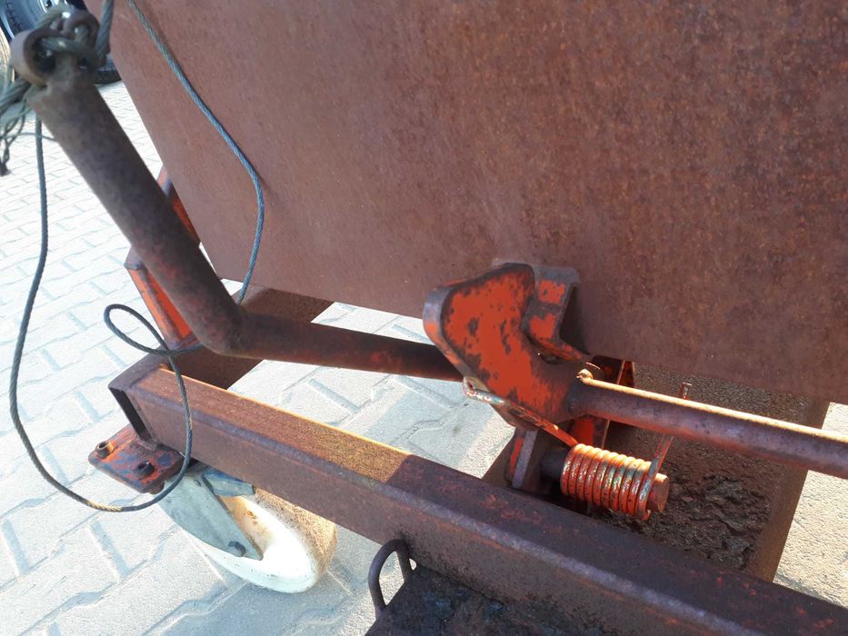 Kontener samowyładowczy Koliba Koleba do wózka widłowego