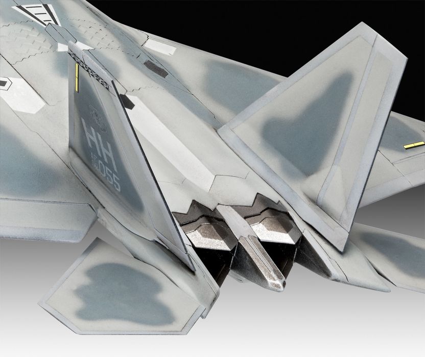 SAMOLOT model 1:72 Revell 03858 LOCKHEED MARTIN F-22A RAPTO