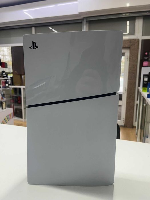 PS5 SLIM 825GB + COMANDO C/GARANTIA