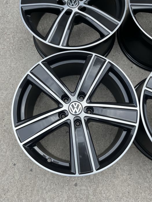 Легкосплавні диски Volkswagen Tuareg, Audi Q7 5*130R20