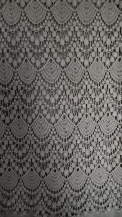 Vestido preto bordado