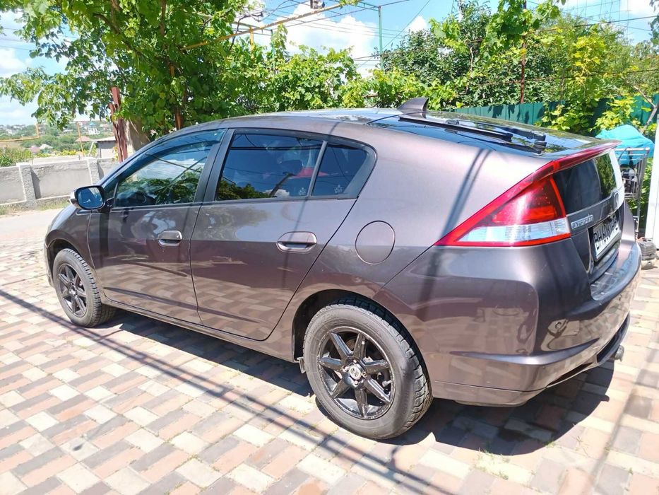 Honda insight.