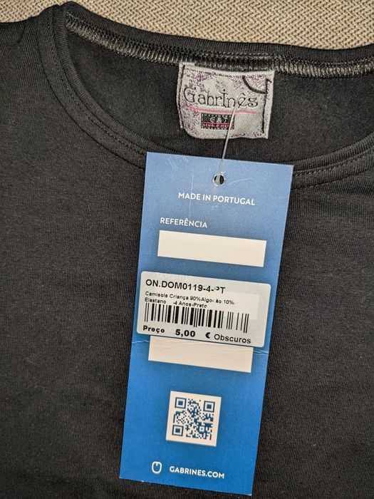 Camisola t-shirt preta nova