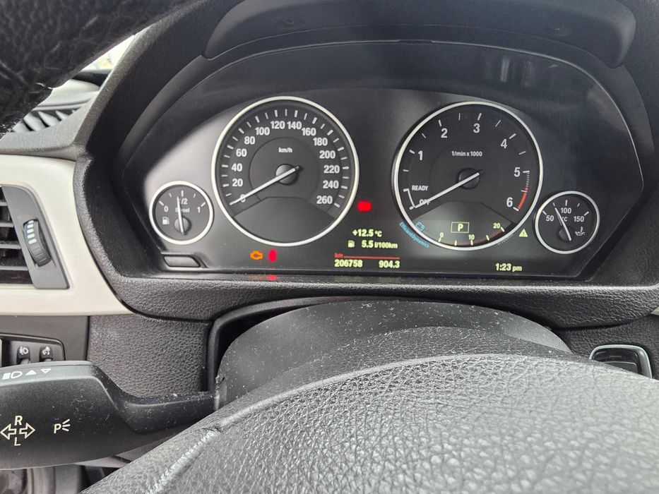 BMW 320d Auto (2014) – Excelente Estado, Full Extras, 5.5L/100km