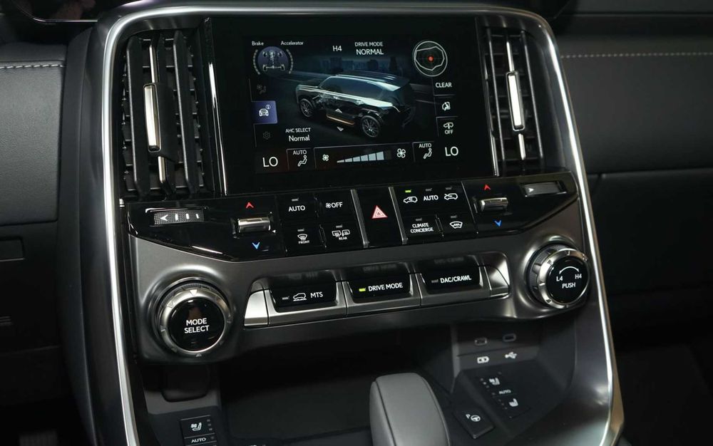 Lexus LX 700h 2026 у максимальній комплектації Luxury! з ПДВ