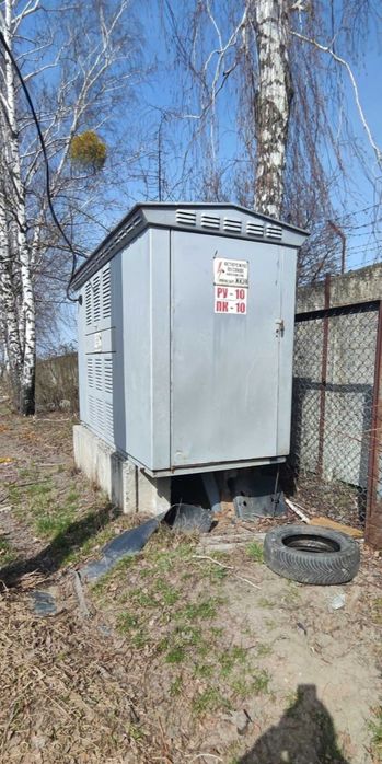 Продам складське приміщення с.Березівка ,500 м, 23 сотки  землі