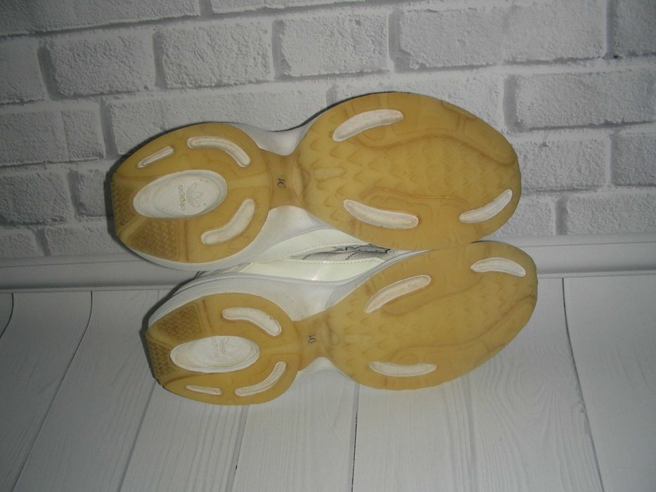 Кросівки adidas 41,5 р.