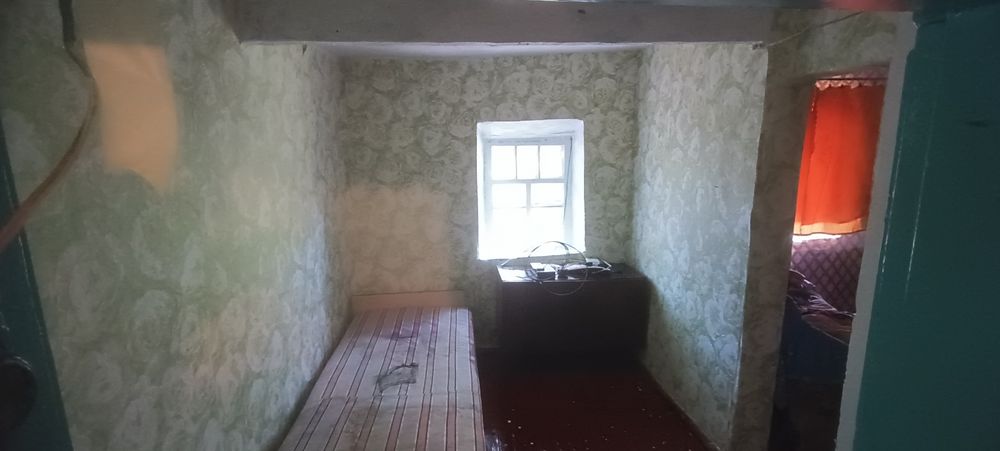 Продам або здам будинок з приватизованою ділянкою