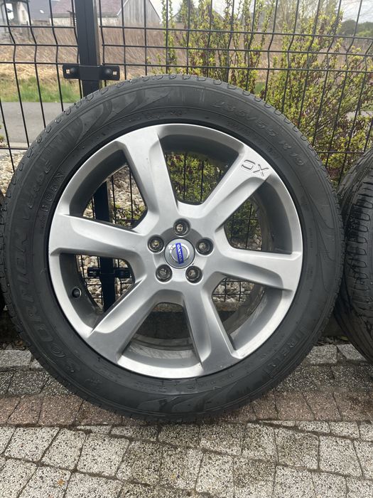 Koła aluminiowe Volvo xc60 opony pirelli 235/55/19