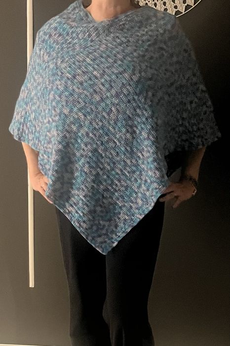 Ponczo  handmade włóczka