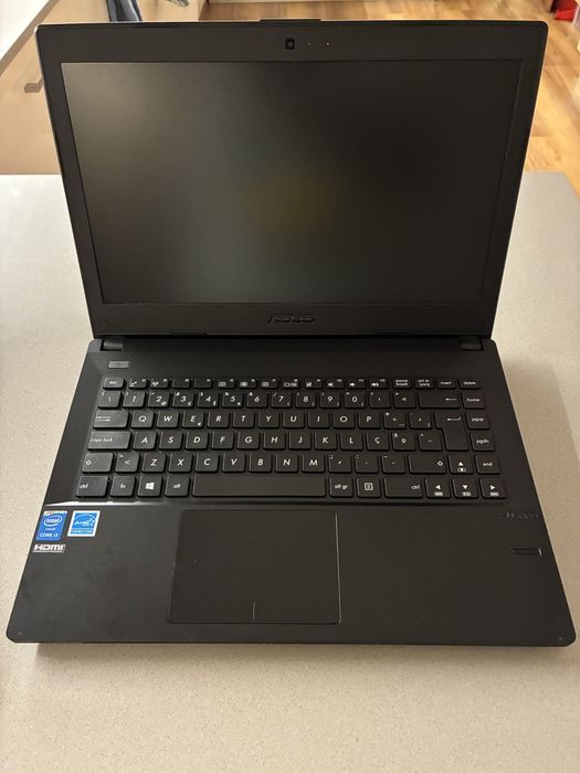 ASUS Portable Notebook P2420LA (Like New)64354218512385124
