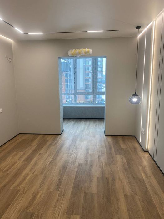 В наявності є чудова 2-х кімнатна квартира