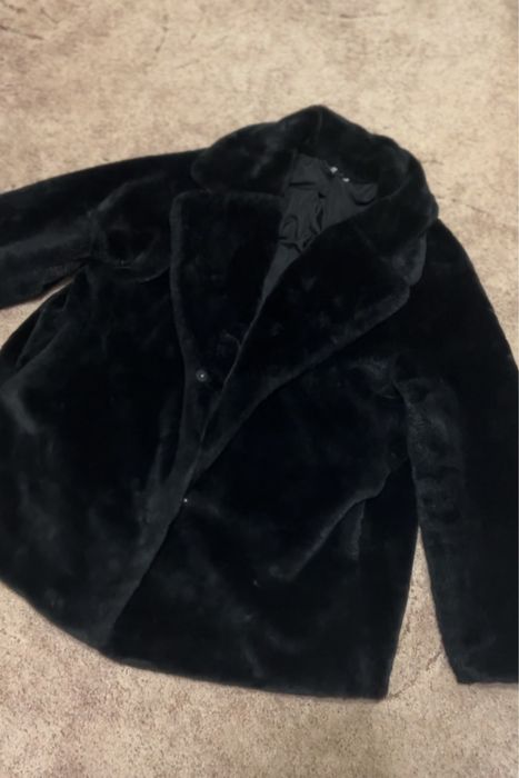 Стильна шуба h&m