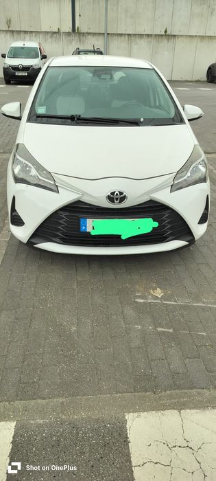 Carro  toyota  yaris