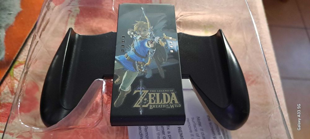 Suporte de Carga NINTENDO para Comandos Joy-Con.
