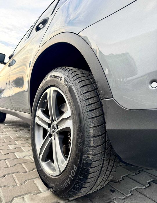 Mercedes-Benz GLC-Class 2019