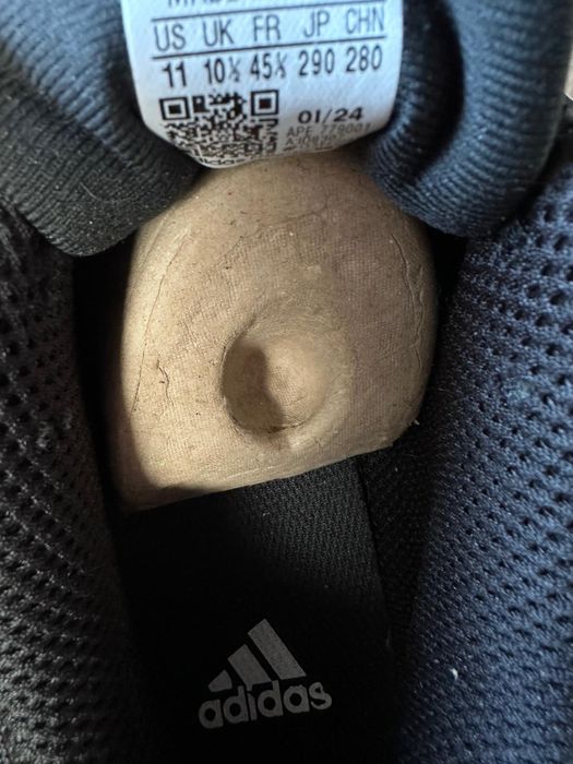 Buty Adidas Response CL 45 1/3 sneakersy
