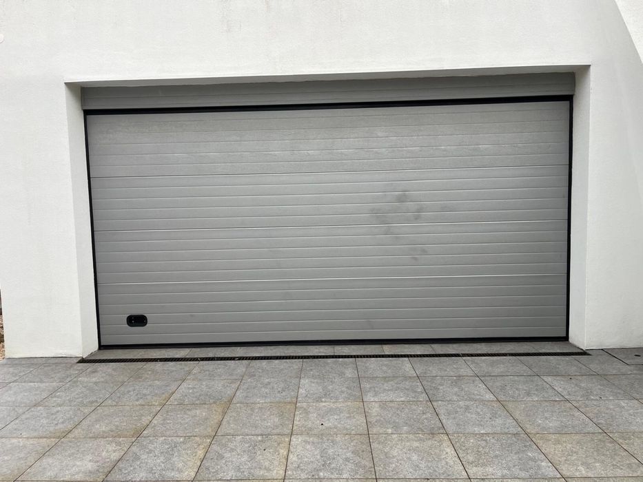 Portão de garagem AUTOMÁTICO