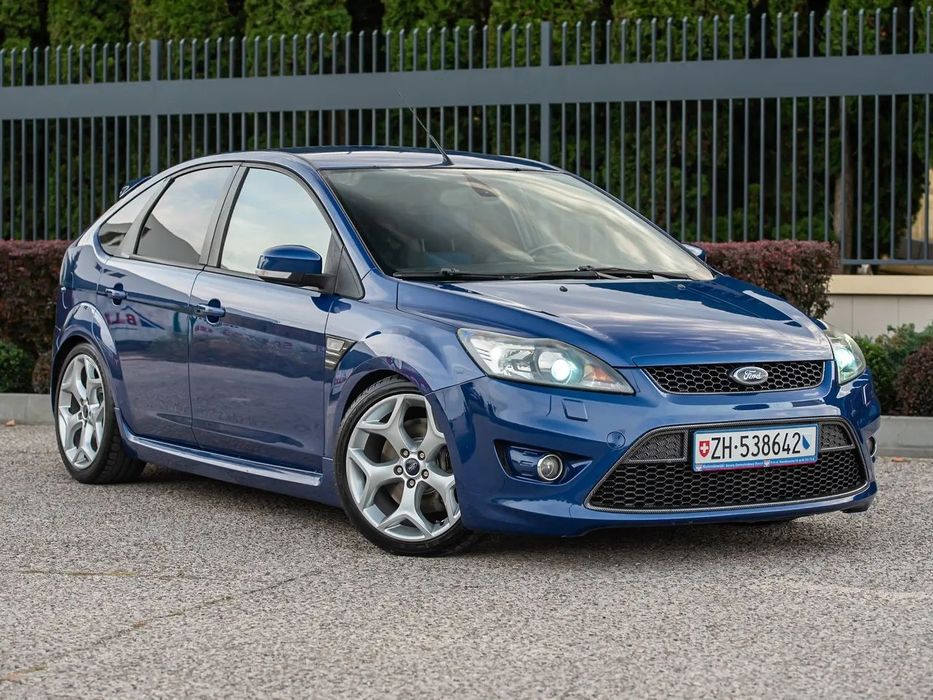 Ford Focus 2.5T 220KM Klimatyzacja Bixenon Serwis NOWE HAMULCE I OPONY
